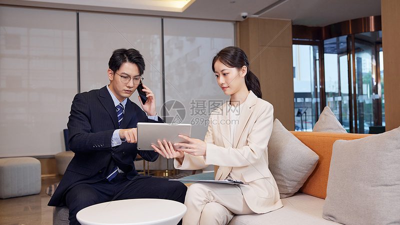 中小型并购咨询公司收费揭秘：透明与合理的背后**